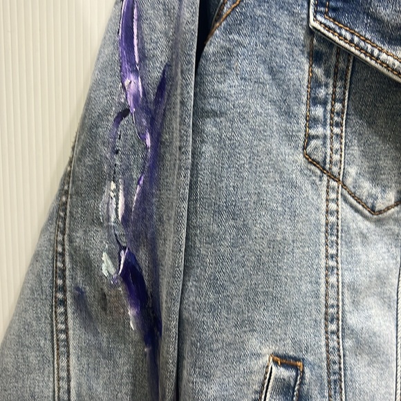 Miss Fit NYC Hand-Painted Denim Jacket with Dog Design NWT - Picture 5 of 12